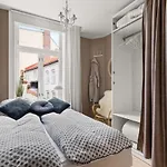 Hegdehaugsveien 1 *